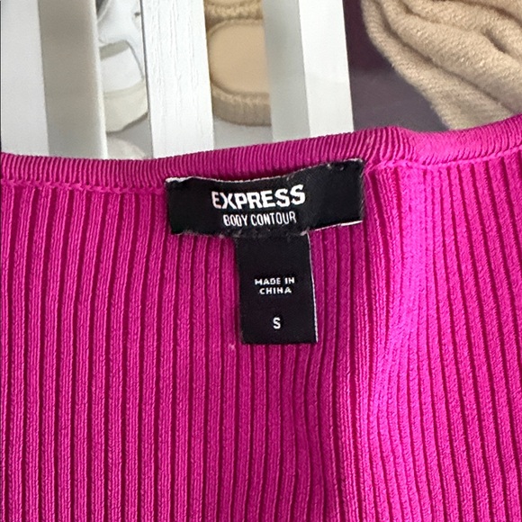 Express Fuchsia Ribbed Knit Top - Picture 2 of 3